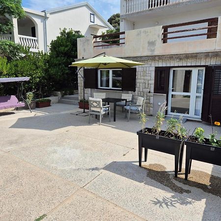 Apartments Marzic Паг Екстер'єр фото